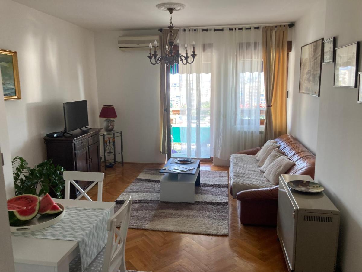 Apartamento Rajana , Beograd - Hram Svetog Save Exterior foto